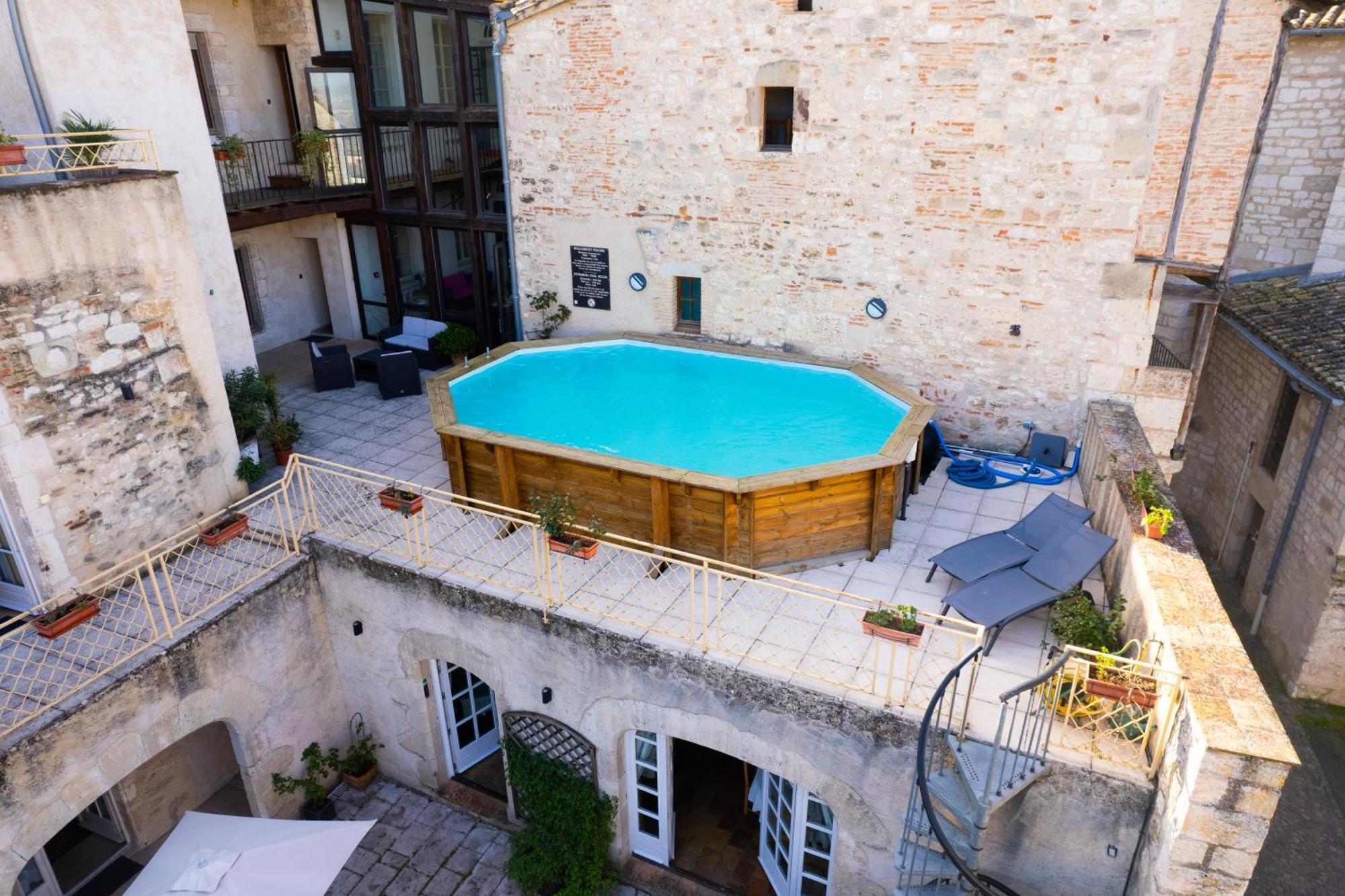 Hotel Des Consuls Castelnau-de-Montmiral Экстерьер фото